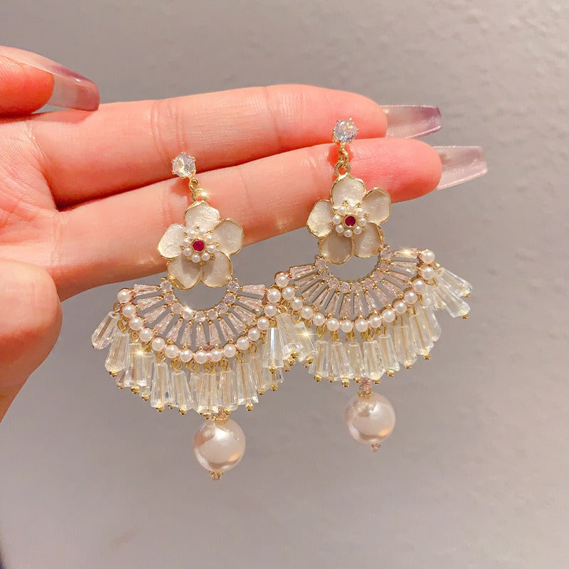 Linglang Bohemian Earrings Crystal Floral Dangle Drop Earrings Vintage Beaded Earrings Pearl Jewelry