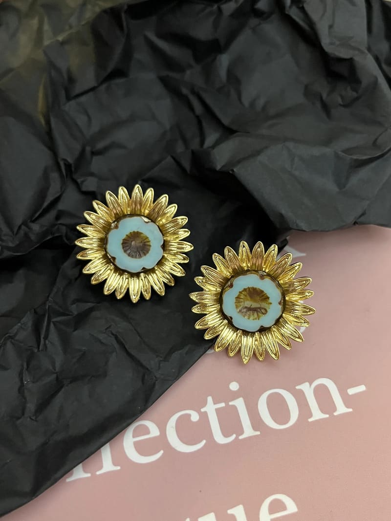 Retro Sunflower Earrings with 925 Silver Stud