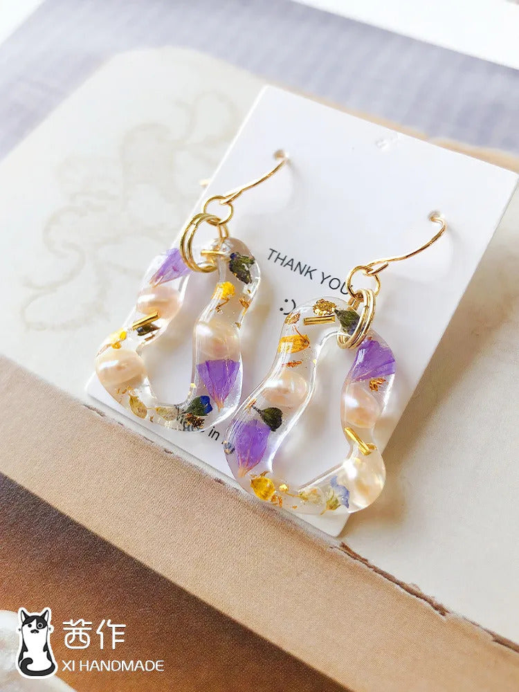Reiko Handmade Natural Flower Epoxy Dangle Earrings