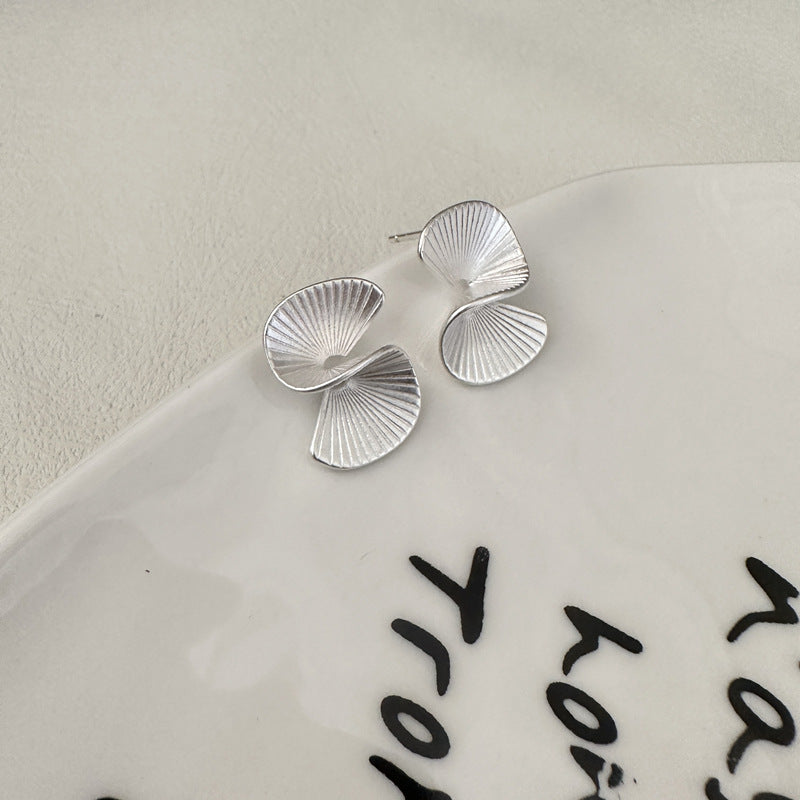 Linglang S925 Silver Fan-shaped Stud Earrings Vintage Silver Jewelry Matte Minimalism Earrings Chic Jewelry