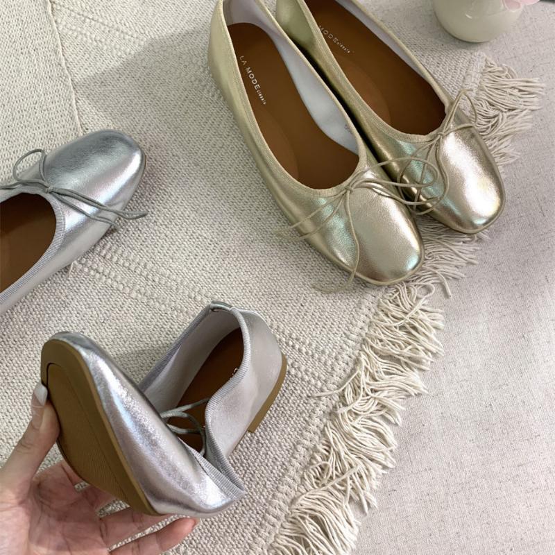 Soft Silver Ballet Flats Shoes Slip on Flats Retro Pointed Toe Flats Women's Flats