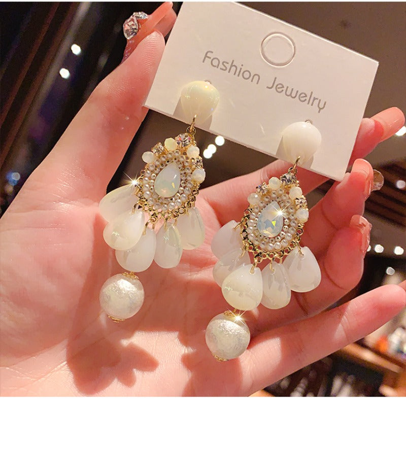 Linglang Handmade Boho Earrings Pearl Beaded Earrings Dainty Dangle Earrings Vintage Pearl Jewelry