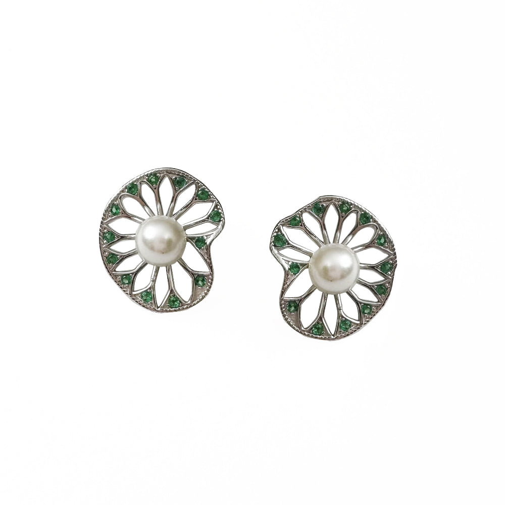 Linglang Trendy S925 Sterling Silver Earrings Green Lotus Leaf Pearl Earrings Silver Stud Earrings for Women